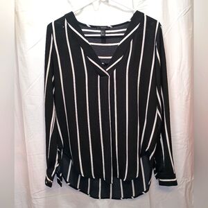 S Forever 21 black blouse white stripes